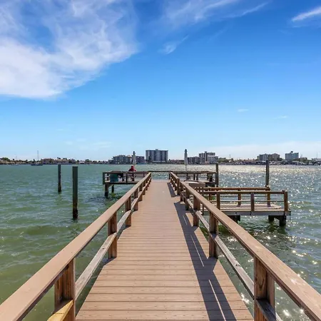 Beach Condo With Heated Pool, Steps To Sand, Coral Resort A-4